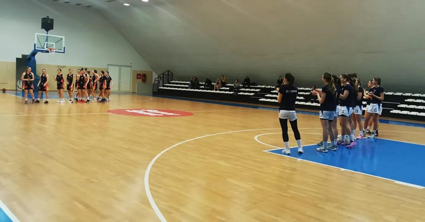 ŽKK Zadar, kadetkinje, košarka, utakmica, pobjeda, ŽKK Vodice, kadetska liga, regija jug, borba, sport