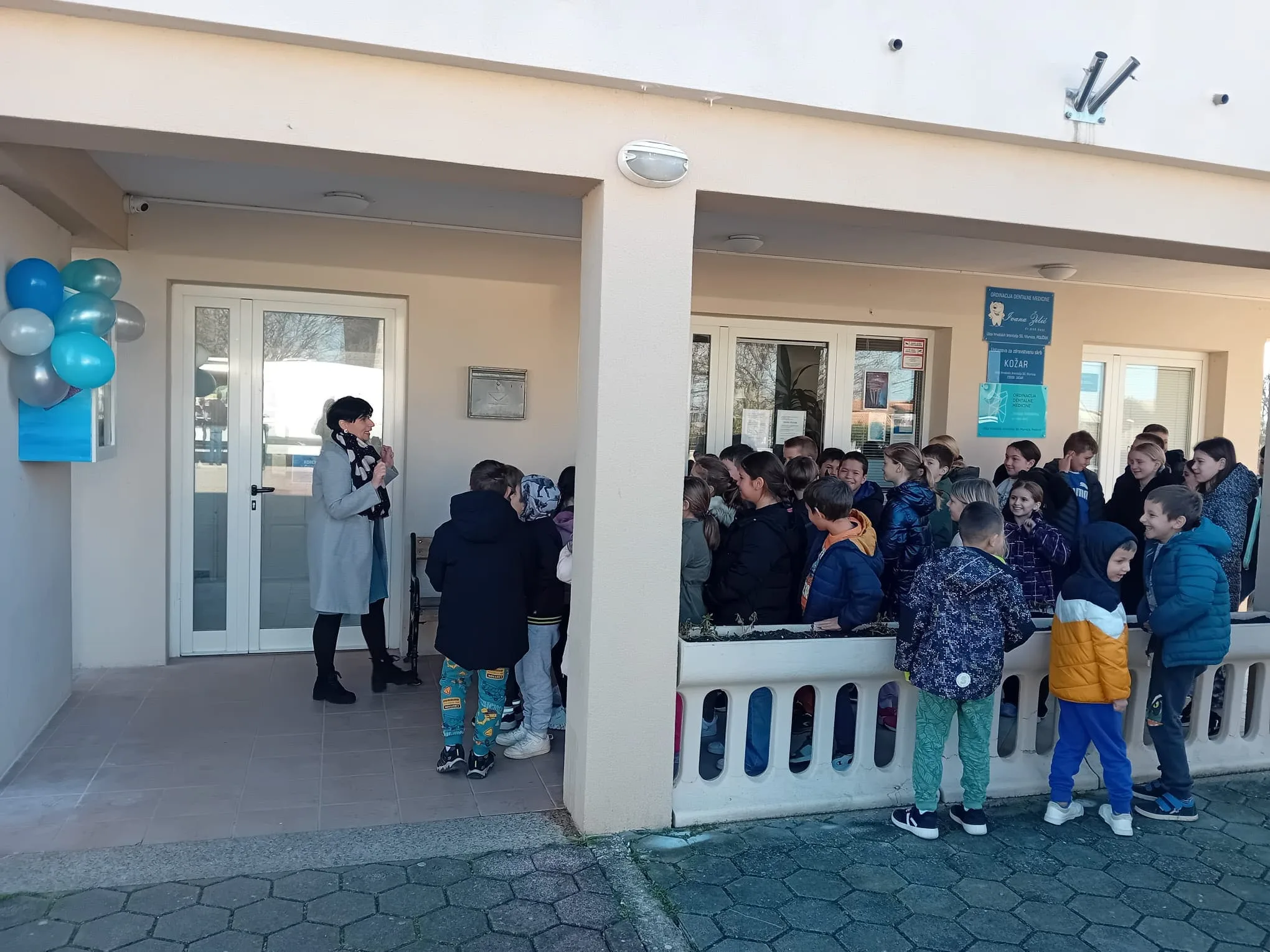 kucica-za-knjige-murvica