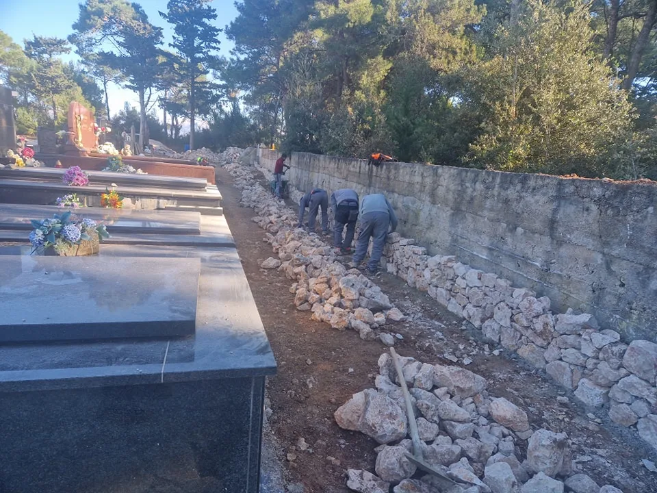 povljana_groblje_uređenje