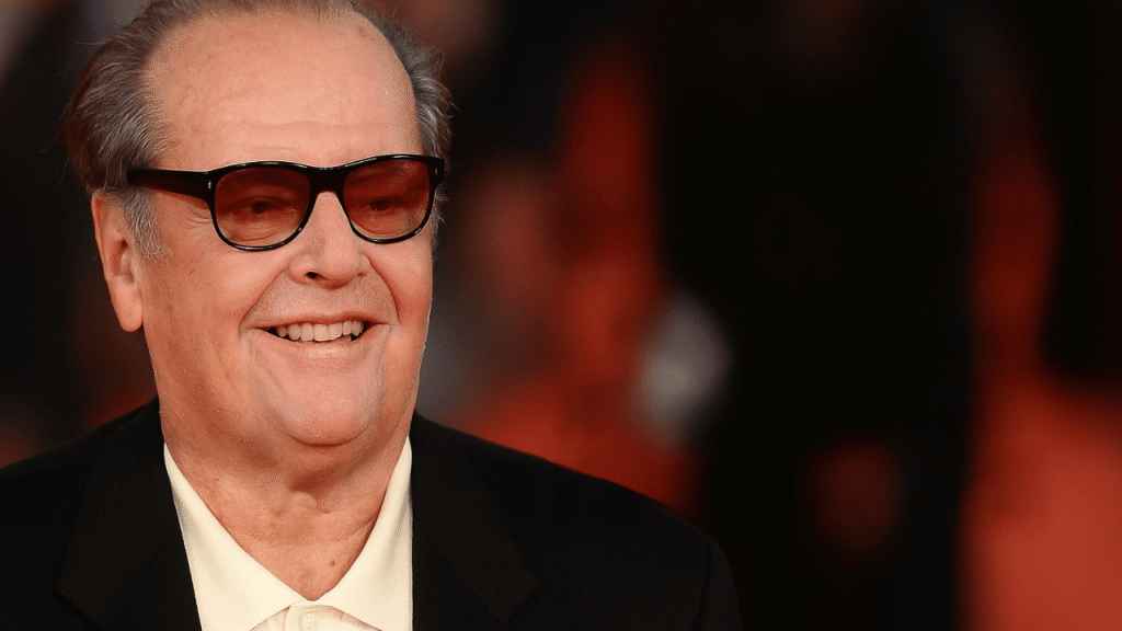 Jack Nicholson, glumac i dobitnik 3 Oscara. Saznaj sve o njegovoj karijeri, ulogama i kontroverzama