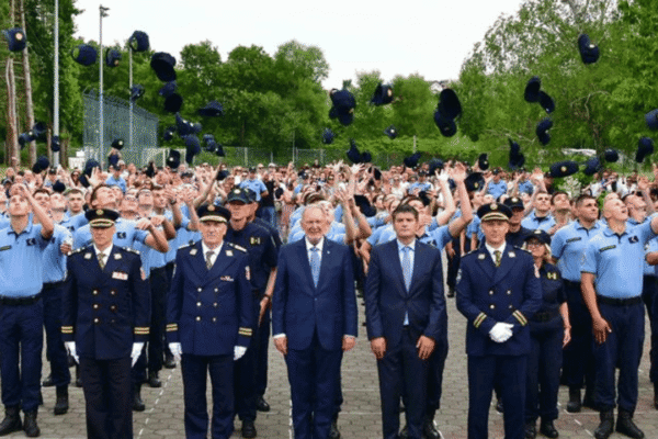 Učenici Policijske škole Josip Jović polažu svečanu prisegu 2025. godine
