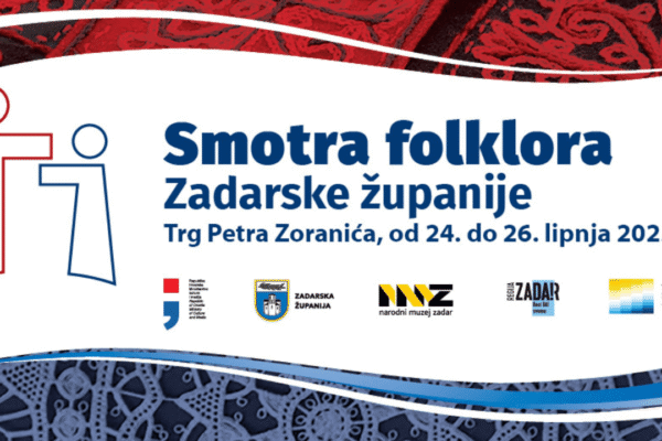 Nastup kulturno-umjetničkog društva na Smotri folklora Zadarske županije 2025. na Trgu Petra Zoranića u Zadru
