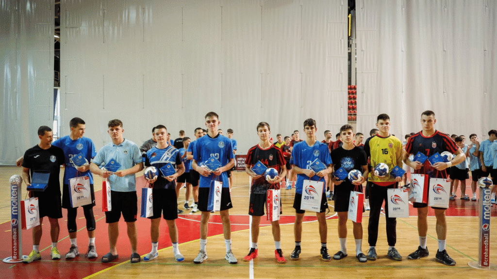 Dominik Antišin, Maksim Vrkić, Lovre Duvnjak i Matija Merhar iz Zadra 2013 s individualnim priznanjima na završnici U15