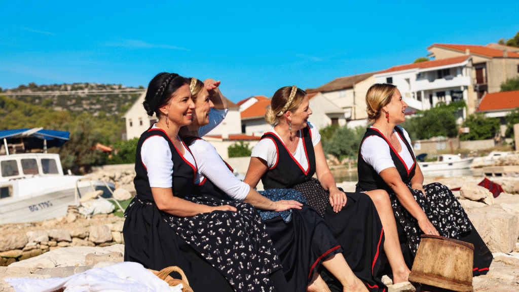 maja punoš rebić vrgada tura Vrgada Island: Discover Dalmatian Heritage Through Interpretive Walks