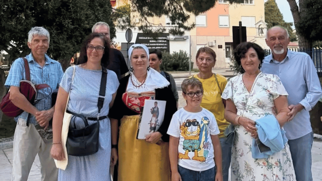 Ivana Zrilić vodi kostimiranu interpretacijsku turu kroz Biograd na Moru