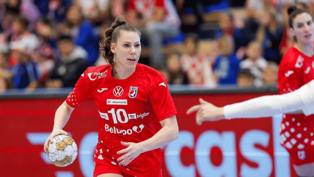 Hrvatska ženska rukometna reprezentacija slavi pobjedu protiv Finske u kvalifikacijama za EHF EURO 2026