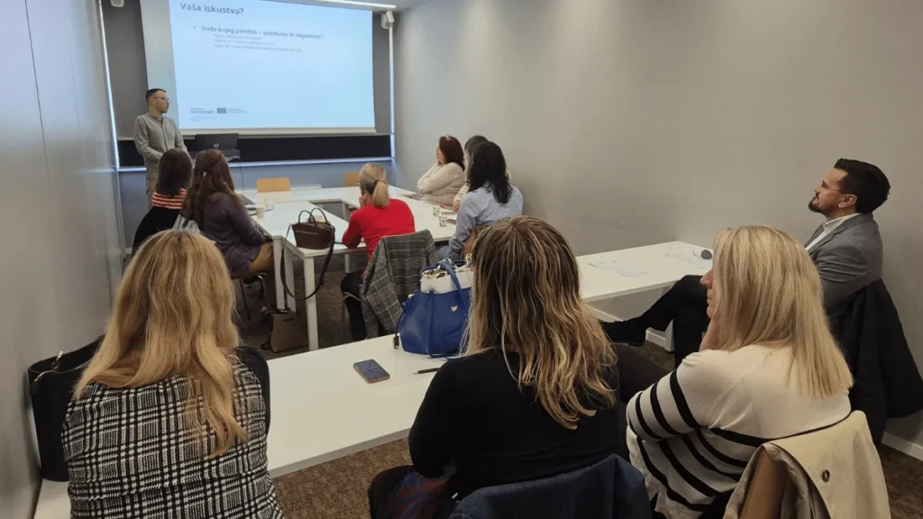 Polaznici ICT edukacije u Centru za kreativne industrije u Zadru tijekom završnog modula programa SpinIT