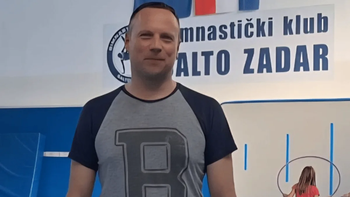 Marko Sutlović drži predavanje o gimnastičkim principima u kondicijskoj pripremi sportaša u Zadru