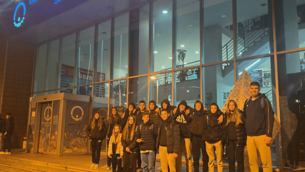 Plivači PK Jadere na natjecanju u Sarajevu s osvojenim medaljama