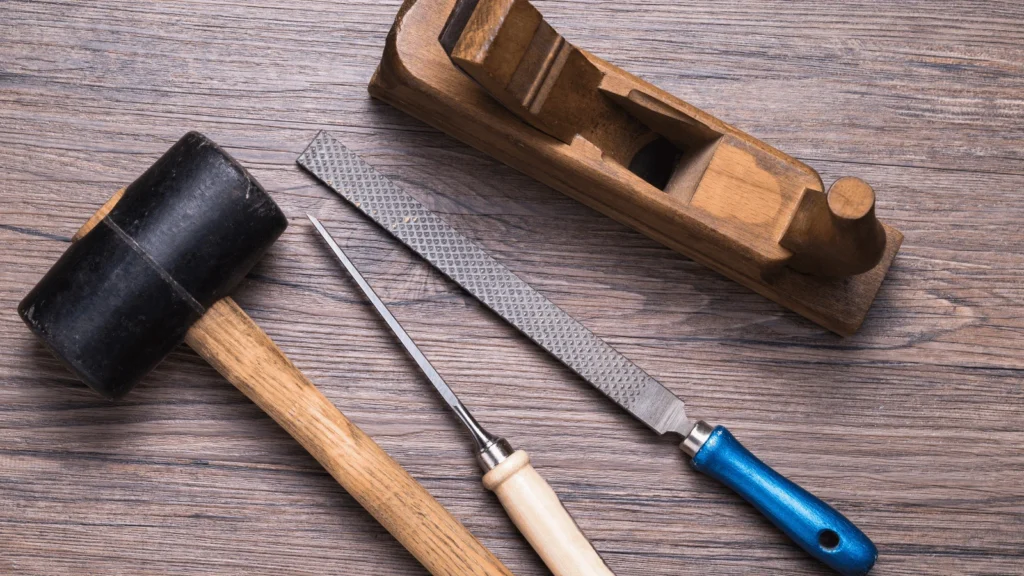 Brzo rješenje za male ogrebotine na drvenom namještaju