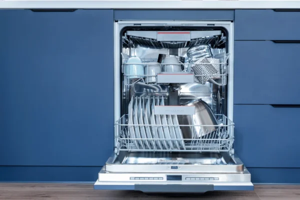 Kako očistiti filter perilice posuđa i produžiti joj vijek