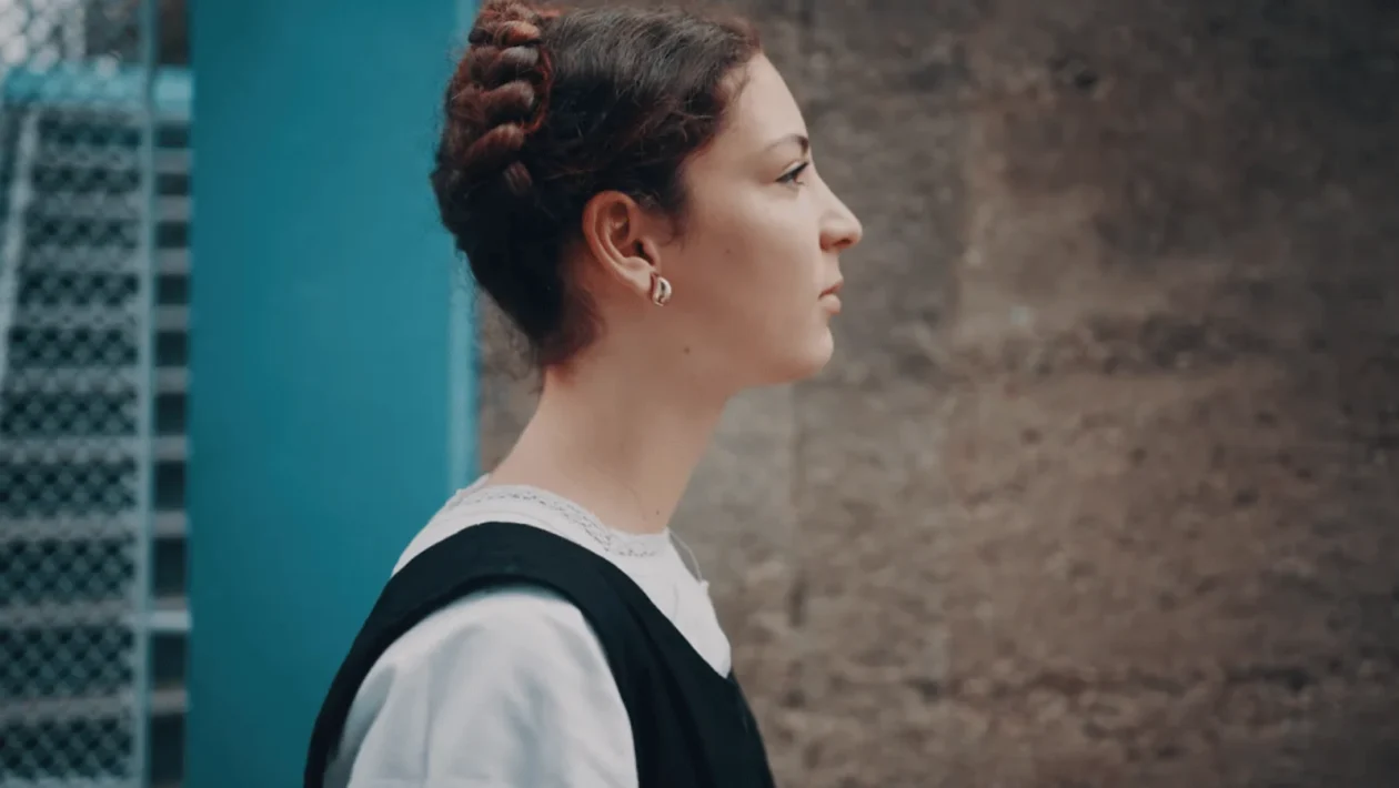 Film A Day in Kali sada dostupan na YouTubeu