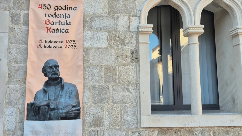 Središnja svečanost u Pagu povodom obljetnica Bartola Kašića u Kneževu dvoru