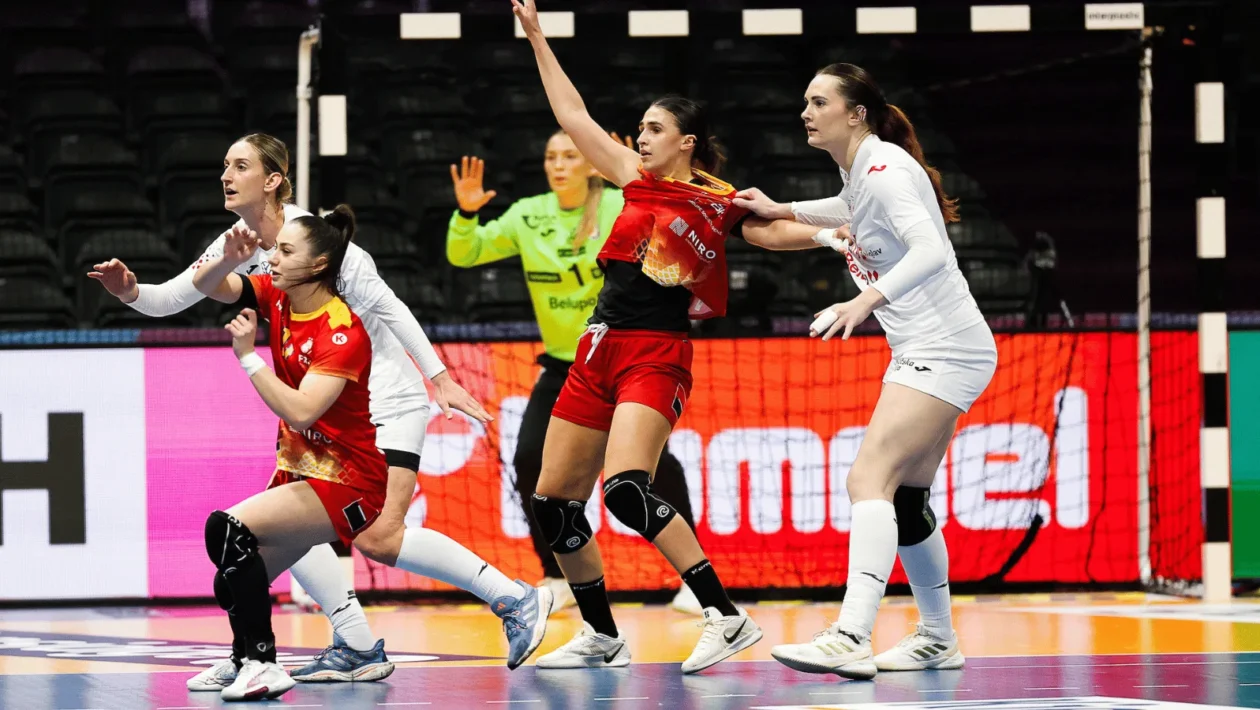 Hrvatska ženska rukometna reprezentacija protiv Rumunjske na Svjetskom prvenstvu 2025