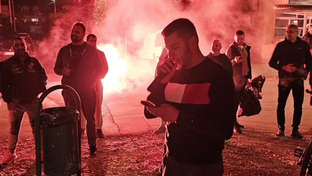 Ivan Jurić govori na predstavljanju programa nezavisne liste za mjesni odbor Plovanija