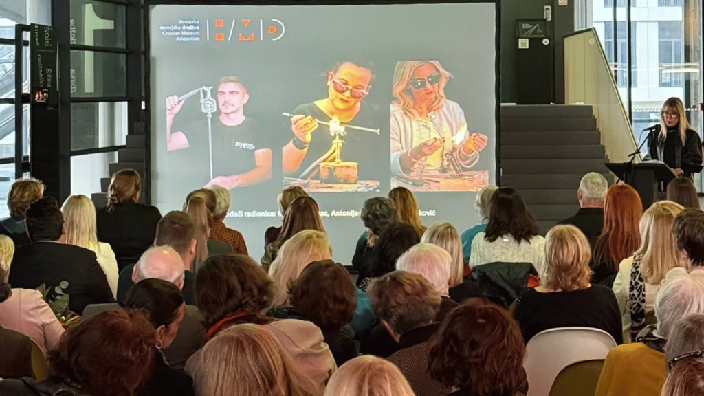 Muzej antičkog stakla u Zadru nagrađen za projekt Advent u MAS-u