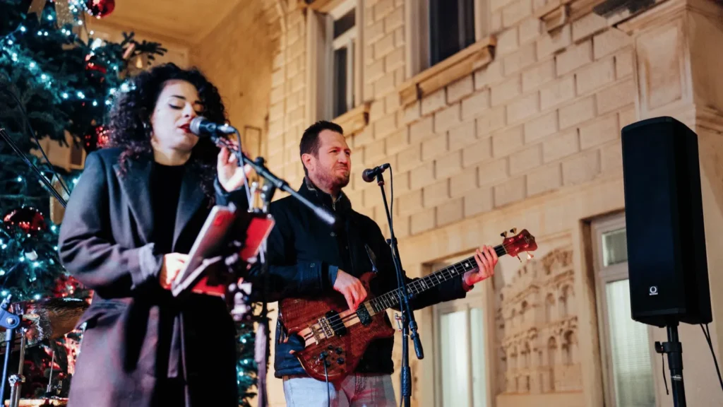 Nina & The Boyz nastup na Adventu u Zadru na Trgu Petra Zoranića