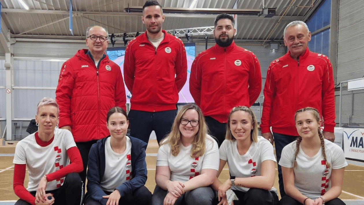 Nives Jelovica slavi osvajanje zlatne medalje na Svjetskom prvenstvu u boćanju 2025. u Maconu