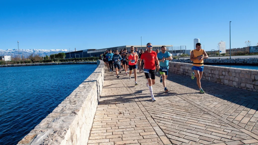 trkači na ninskom mostu