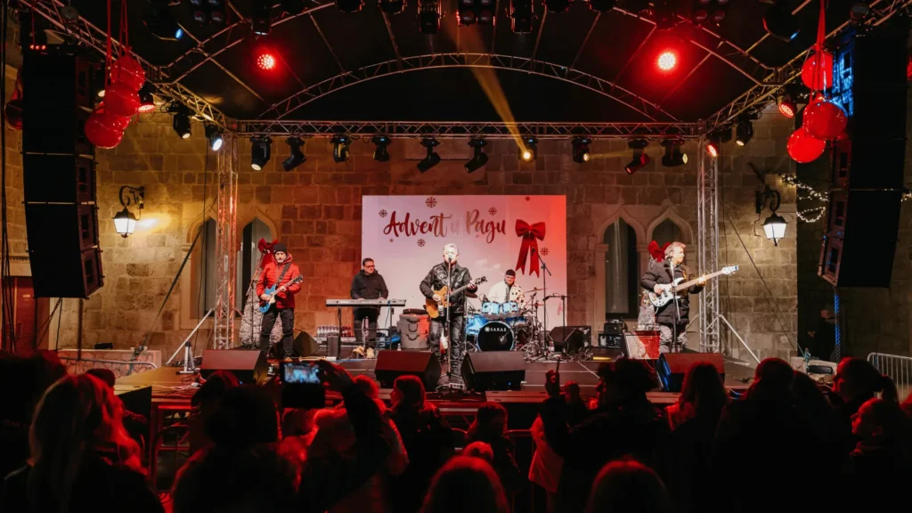 Advent u Pagu osvojio treće mjesto u izboru za Najljepši advent u Hrvatskoj