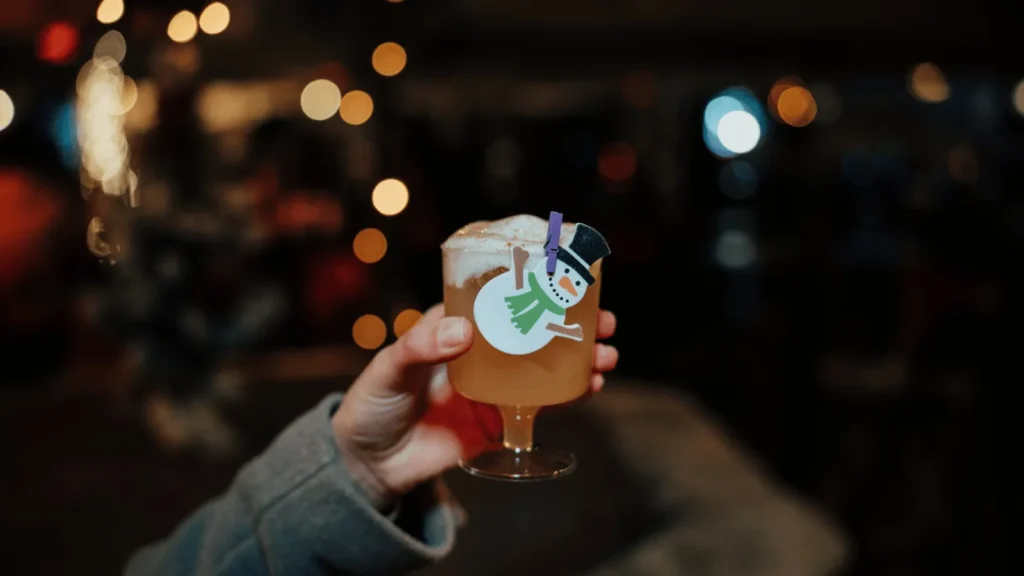 Adventske kućice u Zadru s ponudom toplih koktela, burgera i blagdanskih specijaliteta