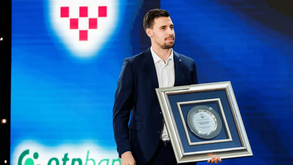 Hrvatska rukometna reprezentacija prima nagradu za najbolju ekipu godine