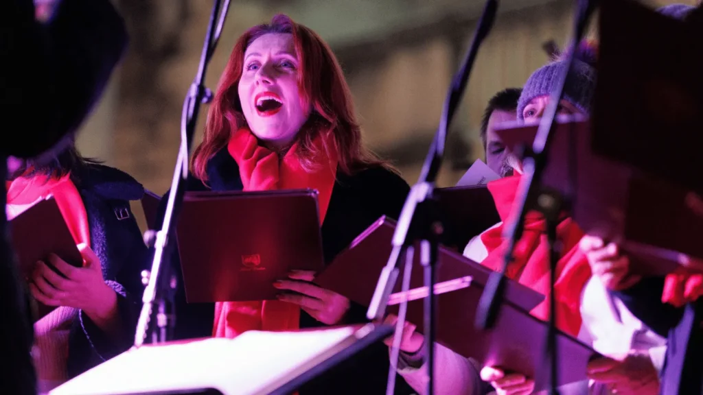 HPGD Zoranić izvodi božićne pjesme na Adventu u Zadru na Trgu Petra Zoranića