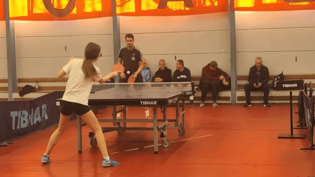 Natjecatelji na Otvorenom stolnoteniskom turniru u Zadru