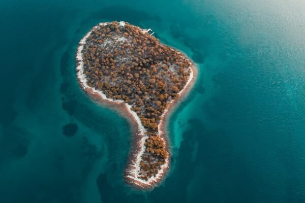 Pogled na Biograd na Moru tijekom večeri