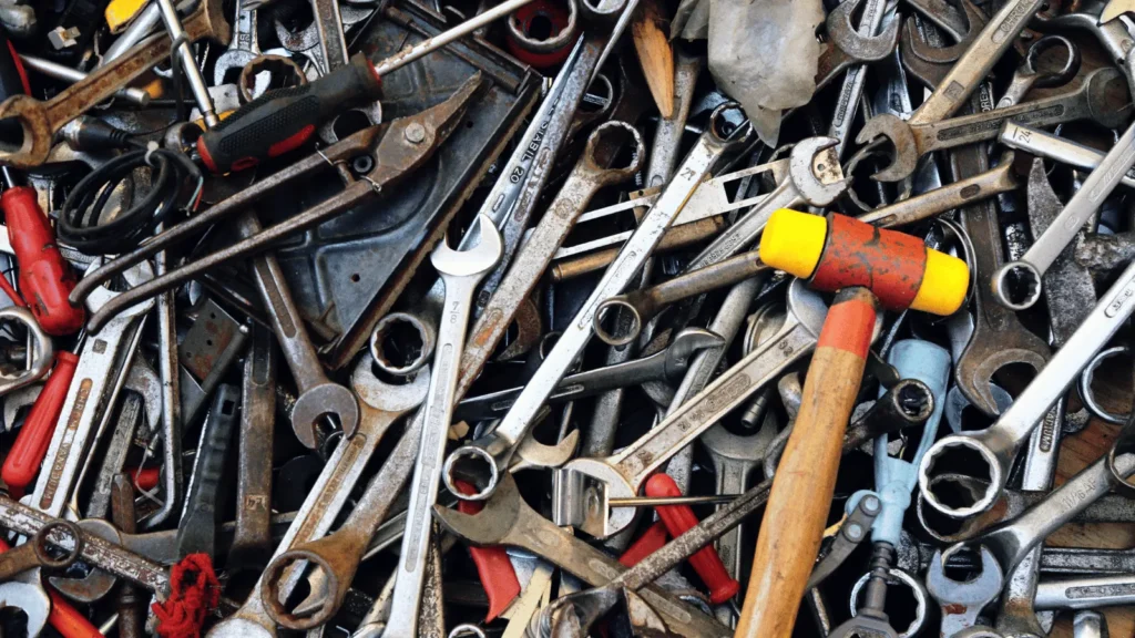 Osnovni set alata za stan Što trebate i kako ga održavati