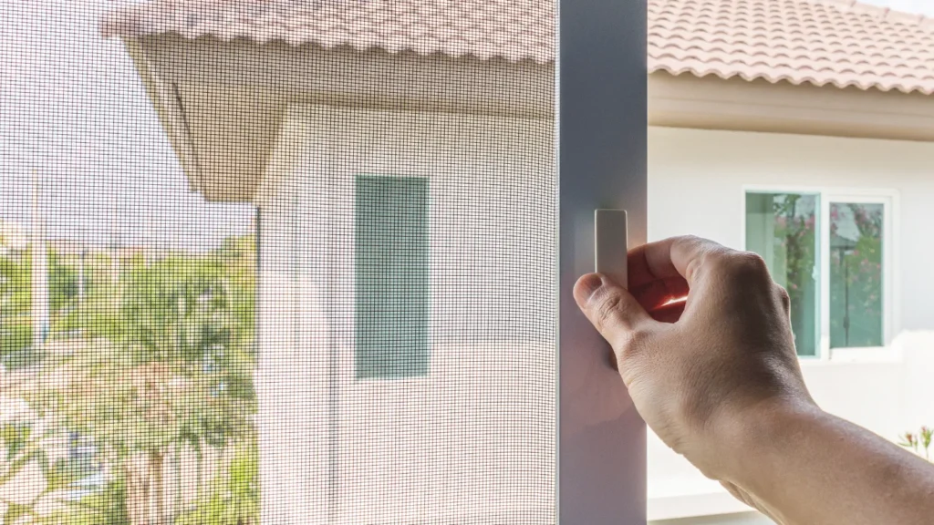 Popravak mrežice protiv komaraca Korak po korak