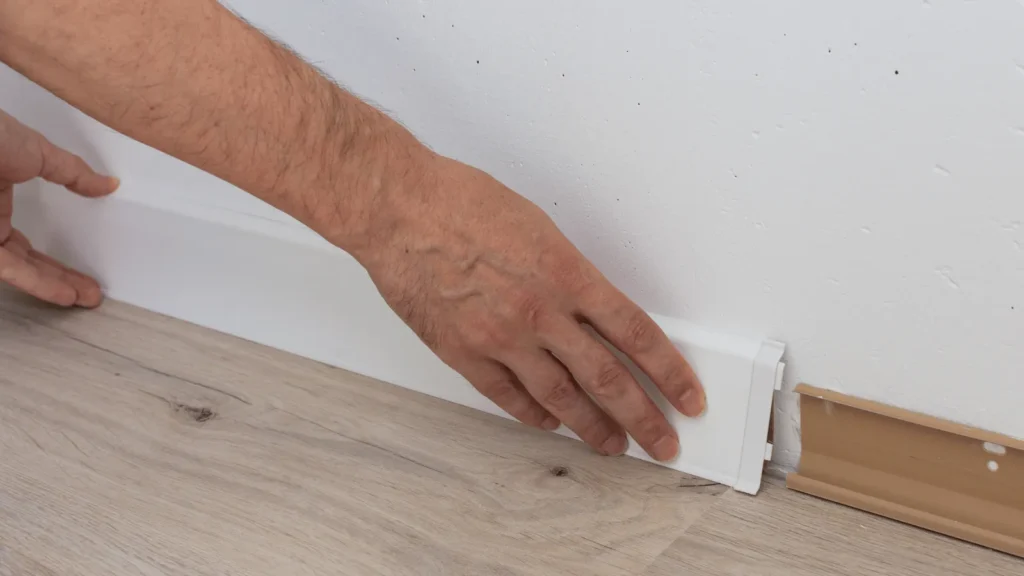 Ugradnja i zamjena zaštitnih lajsni i rubnih profila