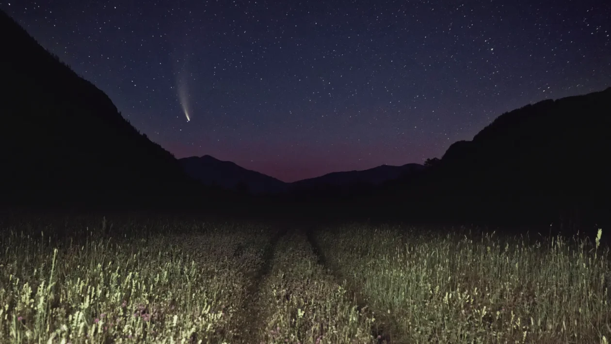 Ilustrativna fotografija za članak o kometi: zašto sjaje, kako se kreću i što otkrivaju