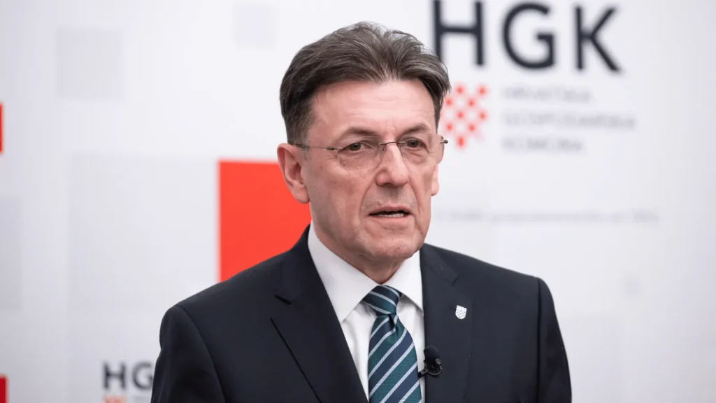 Predsjednik HGK Luka Burilović na sastanku o proširenju željezničkog teretnog koridora Alpe – zapadni Balkan