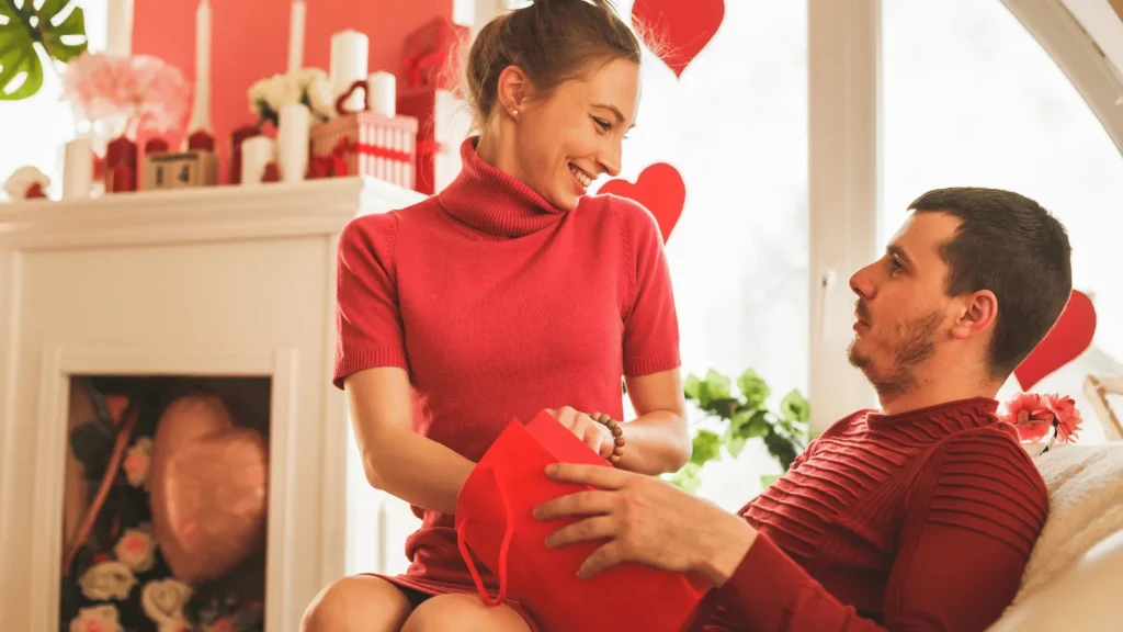 Ilustrativna fotografija za članak o što pokloniti za valentinovo: 10 ideja koje oduševljavaju