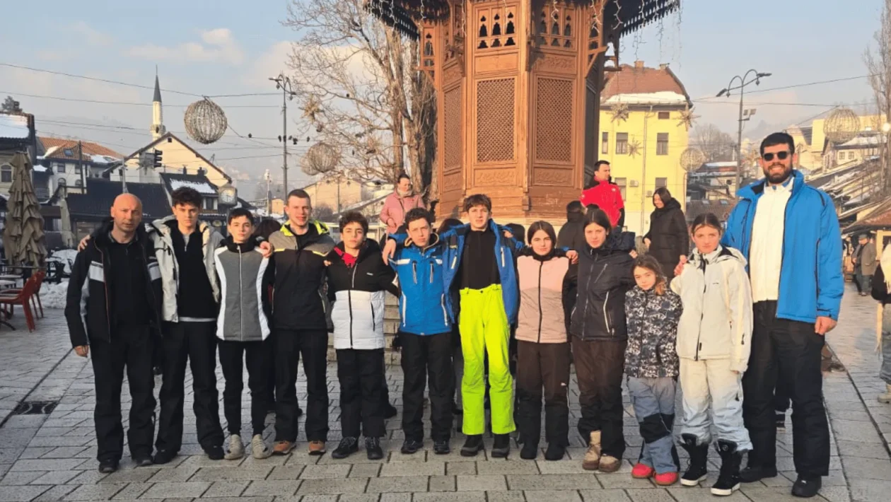 Plivači PK Jadere na zimskim pripremama u Sarajevu, treninzi i skijanje na Bjelašnici