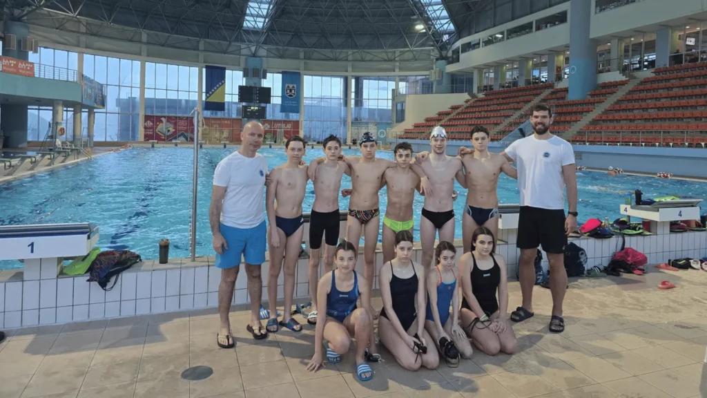 Plivači PK Jadere na zimskim pripremama u Sarajevu, treninzi i skijanje na Bjelašnici