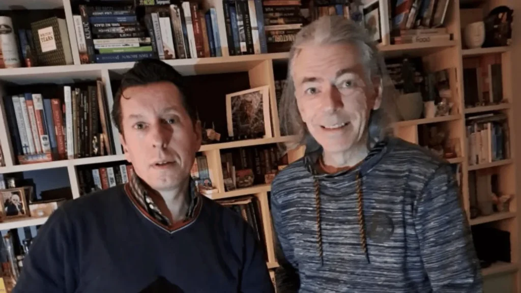 Autor Andrej Šimunić i izdavač iz Modernist nakladništva povodom predstavljanja romana Brainbox.