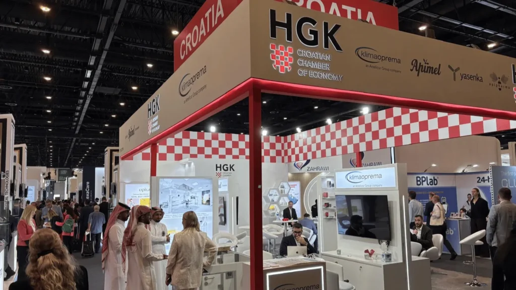 Hrvatski proizvođači medicinske opreme i lijekova na nacionalnom štandu HGK na sajmu WHX Dubai.