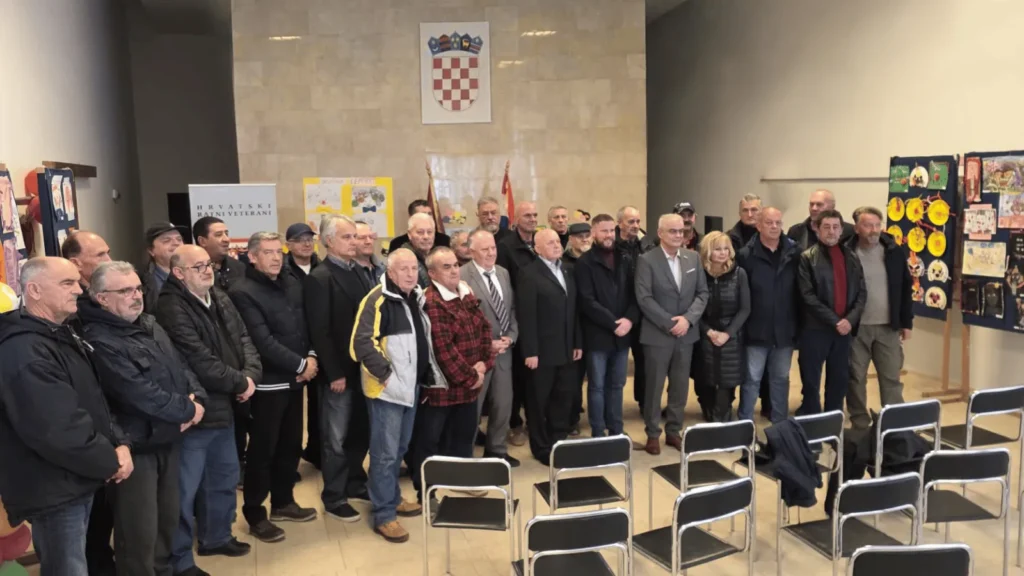 Osnivačka skupština Udruge hrvatskih ratnih veterana Paški most ’91 u Kneževu dvoru u Pagu