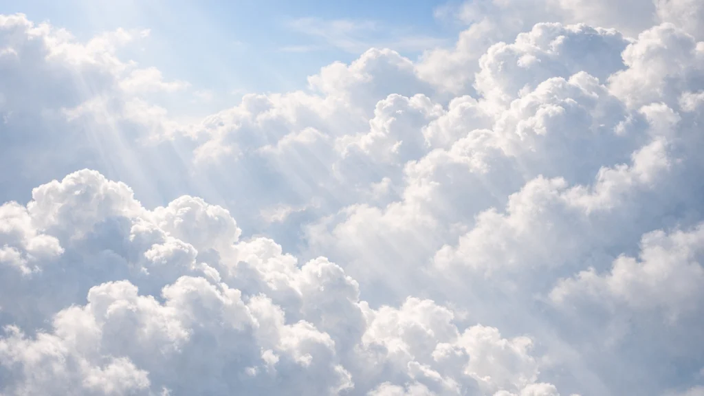 Sunčeva svjetlost raspršena u kapljicama vode čini oblake bijelima