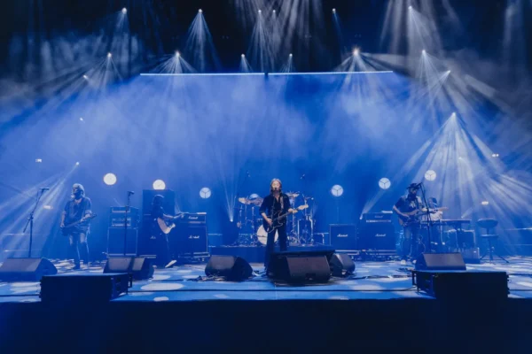 Chris Norman na pozornici tijekom koncerta u Zagrebu 2026.