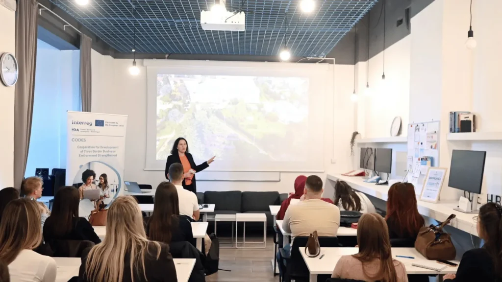 Sudionici petodnevnog coworking programa u Zadru tijekom predavanja i radionica