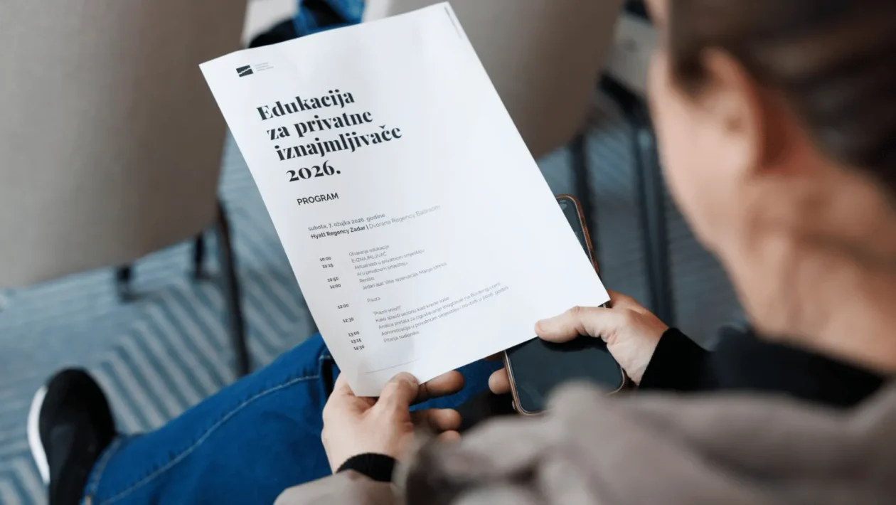 Edukacija za privatne iznajmljivače u Zadru u dvorani Hyatt Regency Zadar