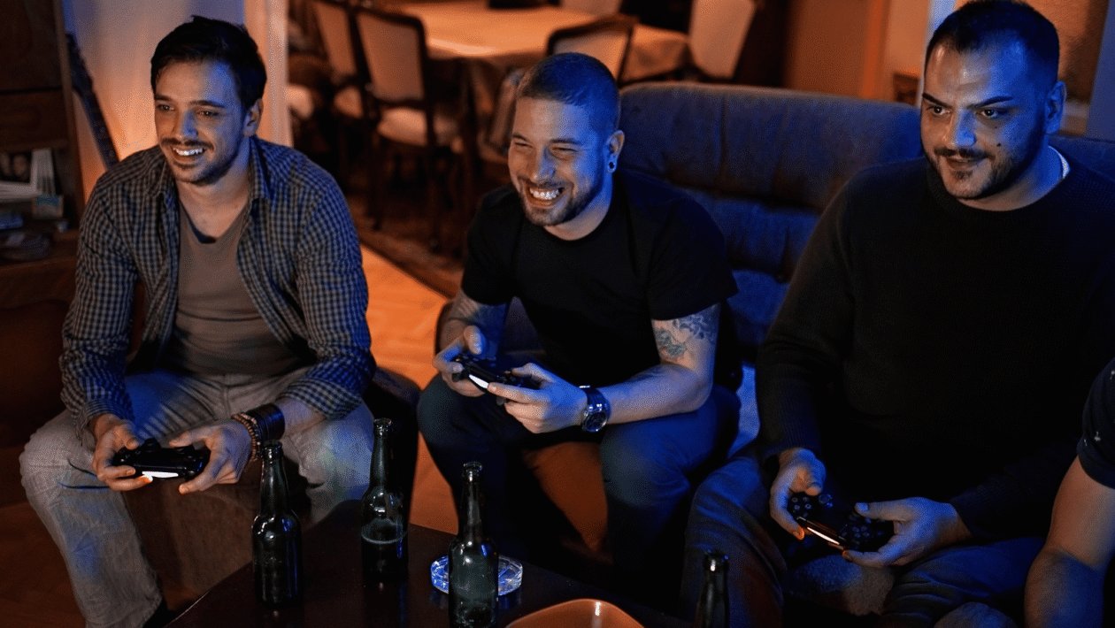 Gamer subkultura kao globalni fenomen s igračima okupljenima na esports događaju