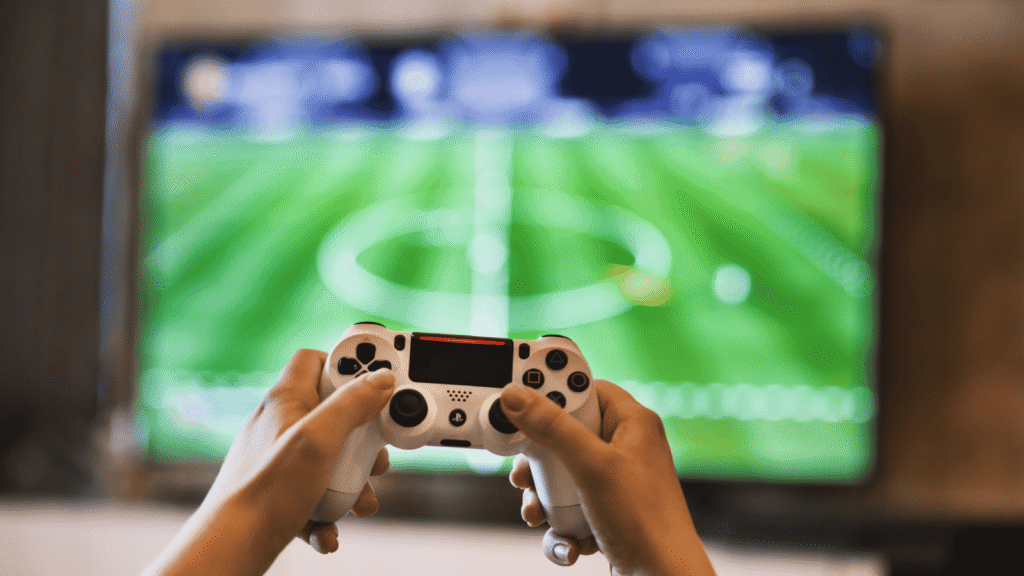 Gamer subkultura kao globalni fenomen s igračima okupljenima na esports događaju