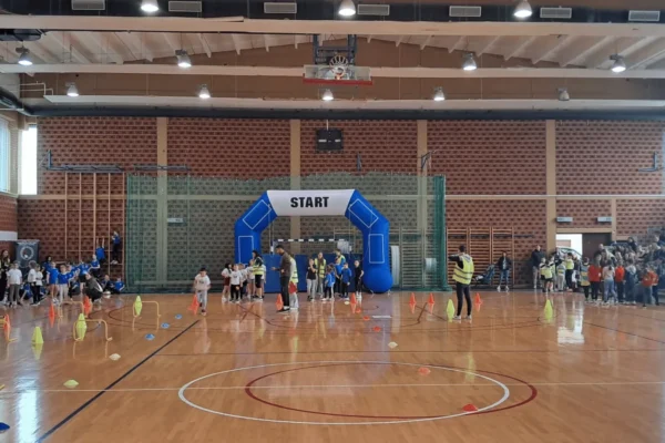 Najmlađi atletičari na natjecanju Kids Athletics u Biogradu 2026.