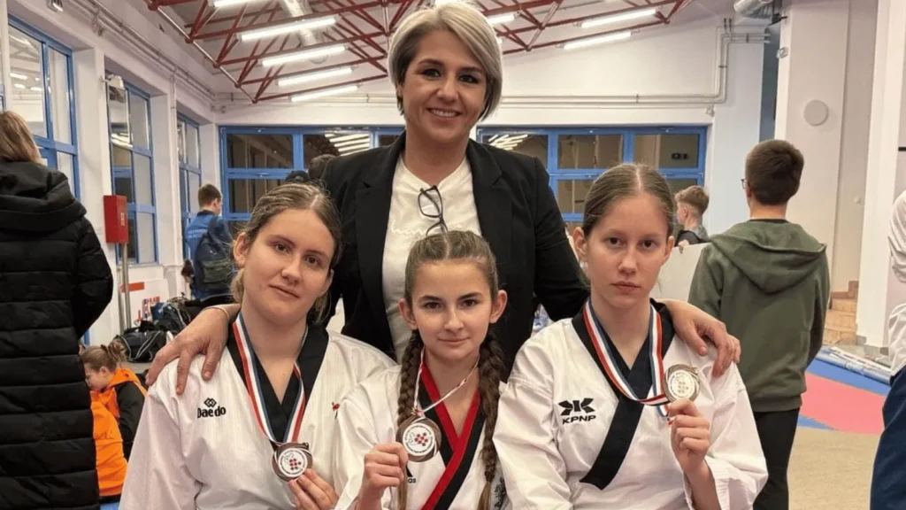 Natjecatelji TK Ultima na Prvenstvu Hrvatske u taekwondou s osvojenim medaljama