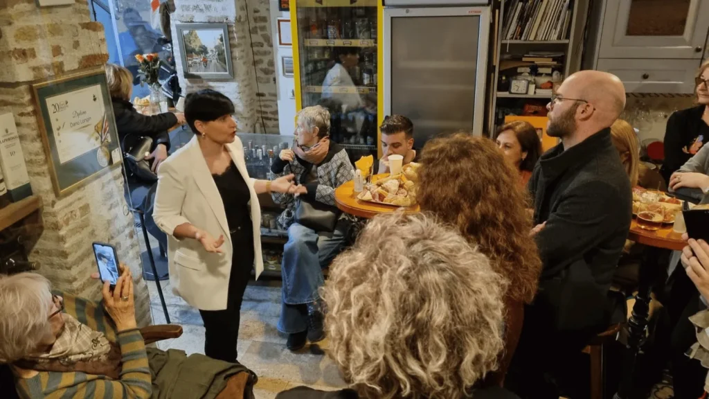 Predstavljanje Udruge Besida u Zadru posvećene umjetnosti usmenog pripovijedanja.