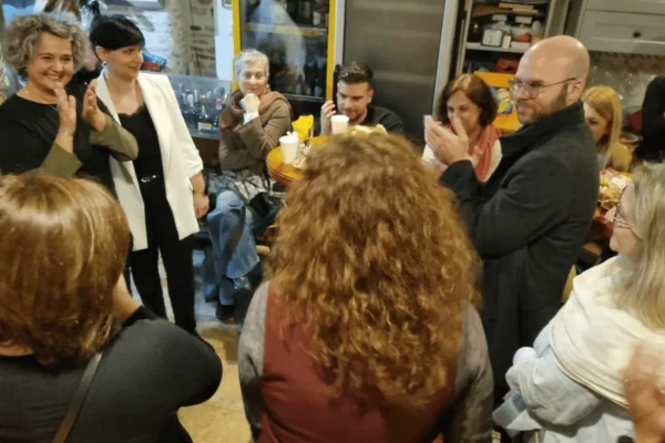 Predstavljanje Udruge Besida u Zadru posvećene umjetnosti usmenog pripovijedanja.